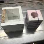 Chipboard mould and the resulting two-part silicone mould